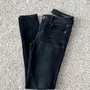 DL1961 Florence Midrise Skinny Jean in Warner, size 25
